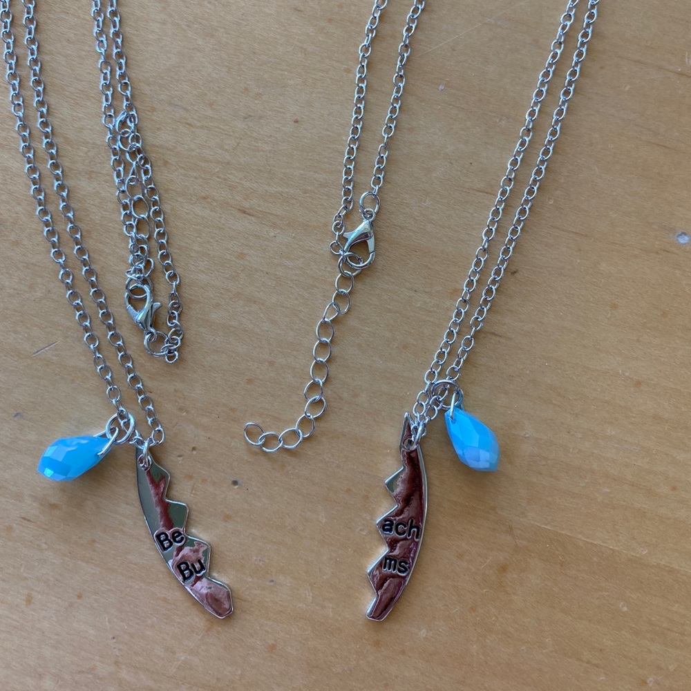 SURFERS BEACH BUMS NECKLACE SET OF 2